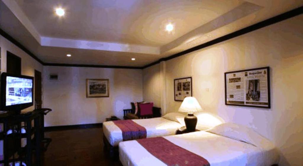 Cucumber Inn Suite Pattaya Zimmer foto
